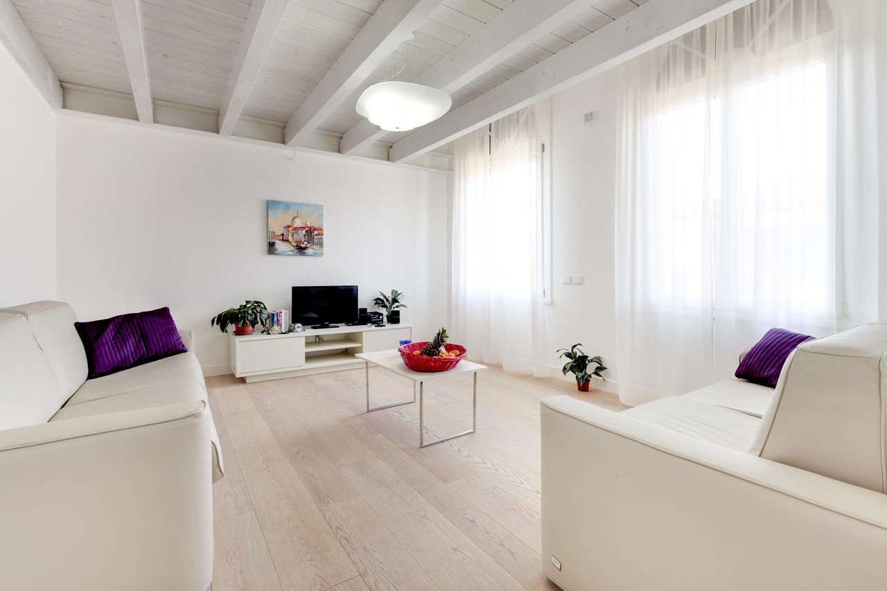 Residence La Fontaine Венеция-Лидо Экстерьер фото
