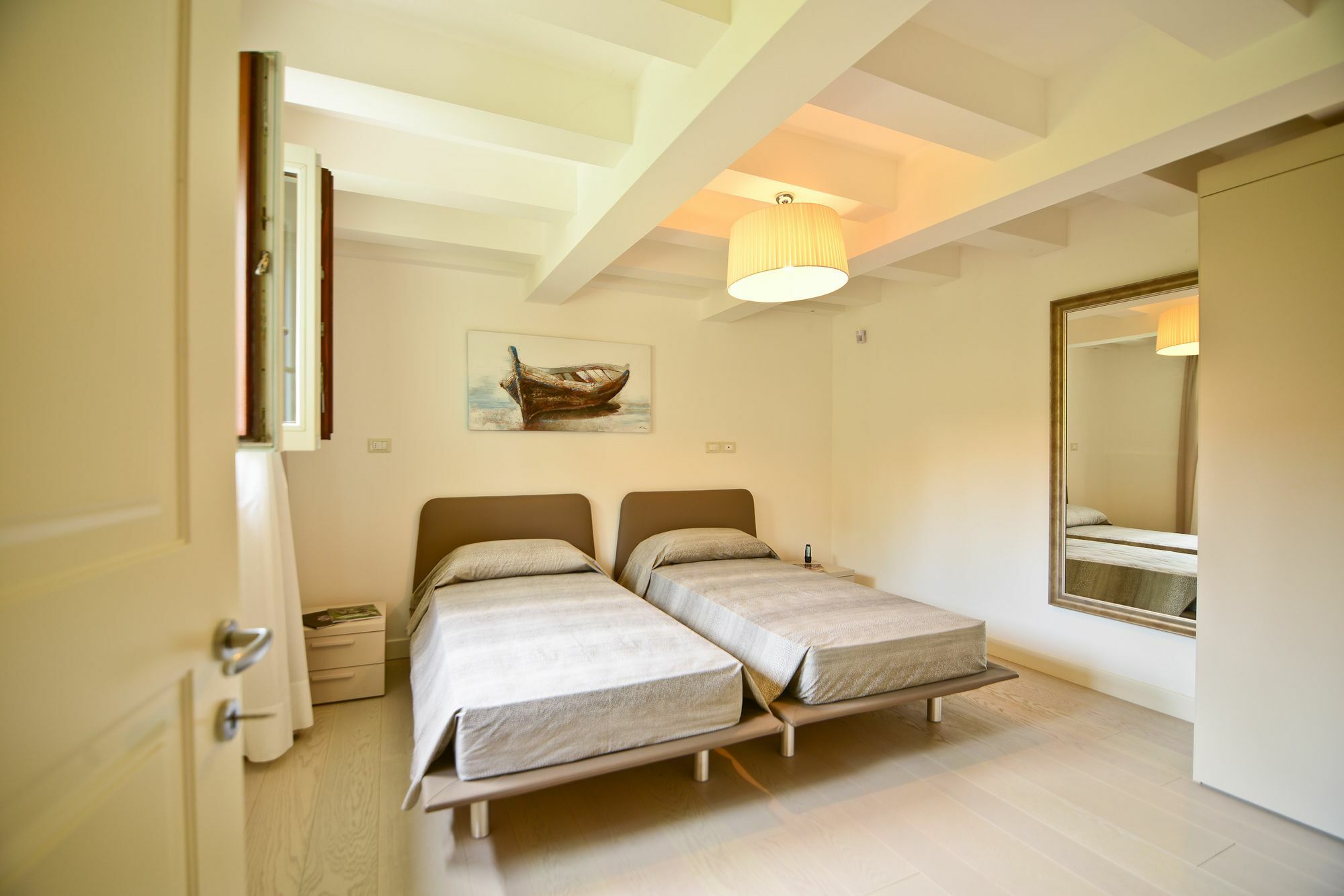 Residence La Fontaine Венеция-Лидо Экстерьер фото